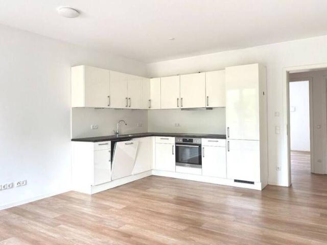 3 Zimmer Neubauwohnung mit Südbalkon, EBK und Gäste WC in Neukölln