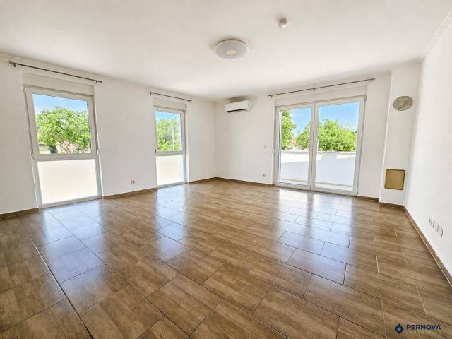 3 Zimmer Neubauwohnung zur Miete Balkon & Seenähe nahe dem Neufelder See