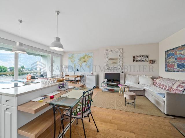 3 Zimmer Penthouse im Herzen von Florissant