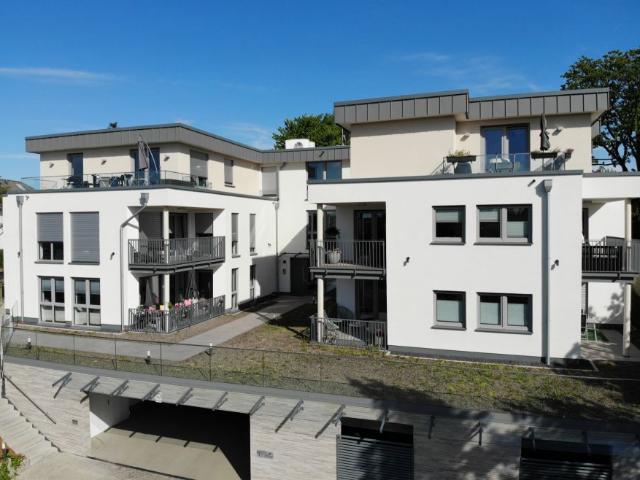 3 Zimmer Penthouse mit Fernblick! Zentrale Lage Drabenderhöhe, Wiehl, nahe A4, schnell in Köln
