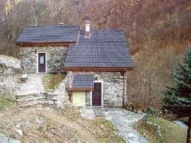 3 Zimmer Rustico mit Sitzplatz