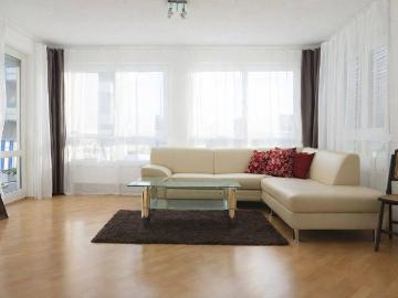 3 Zimmer Stadtwohnung mit Aufzug und Hausmeisterservice zu verkaufen!
