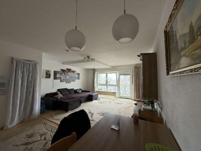 3 Zimmer Studio Wohnung mit zwei Balkonen & Tiefgaragenstellplatz in Öhringen zum Kauf