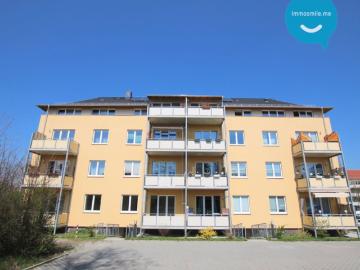 3 Zimmer • Südbalkon • modernes Laminat • Hochparterre • Stellplatz • Fussbodenheizung • TOP! ID: 2839