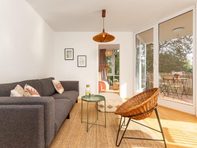 3 Zimmerwohnung direkt am Park im tropischen Stil