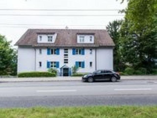 3 Zimmerwohnung EG befristet bis 30.09.2027