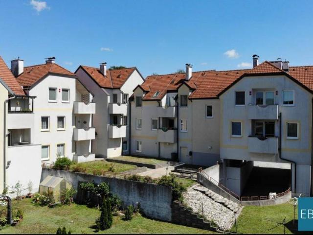 3 Zimmerwohnung im DG mit Balkon