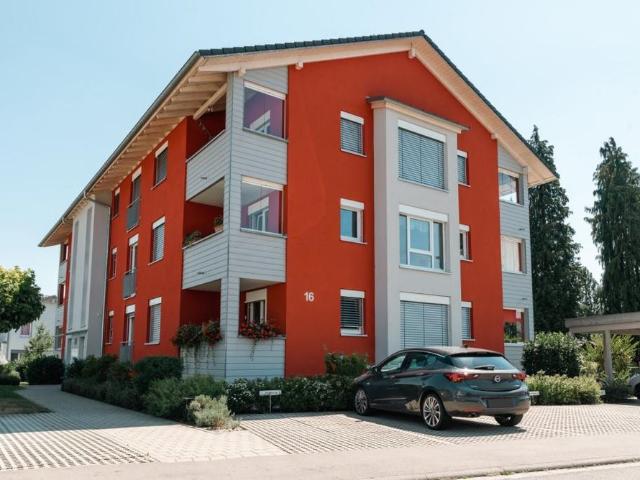 3 Zimmerwohnung im EG mit ca. 95 m² ab dem 01.10.2026 verfügbar