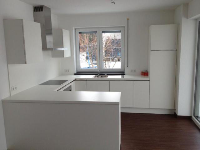 3 Zimmerwohnung im EG mit großer Terrasse