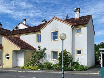 3 Zimmerwohnung im OG mit Balkon