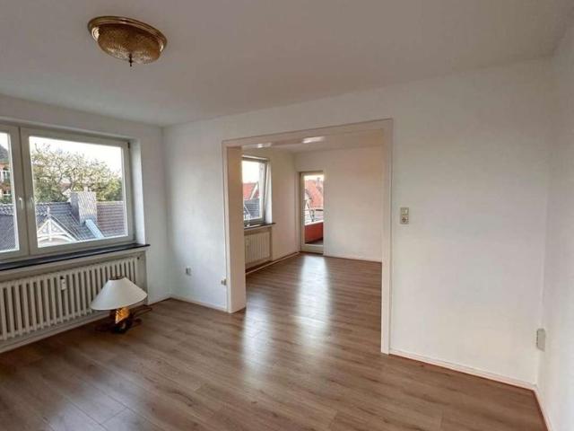 3 Zimmerwohnung in der Oststadt mit 90m² und Balkon