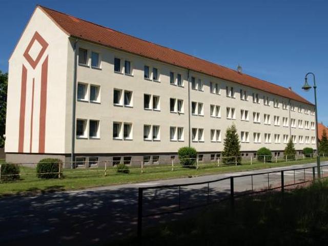3 Zimmerwohnung in Redefin, Kuhstorfer Straße 4 a 1. OG links 23.901.003