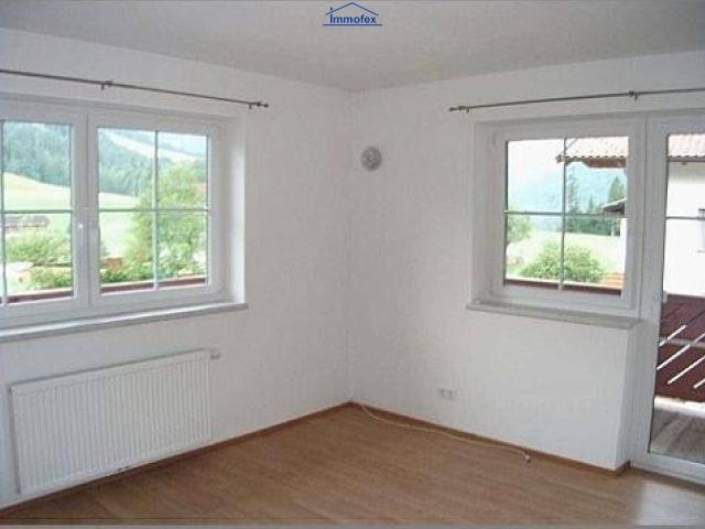3 Zimmerwohnung in ruhiger Naturlage