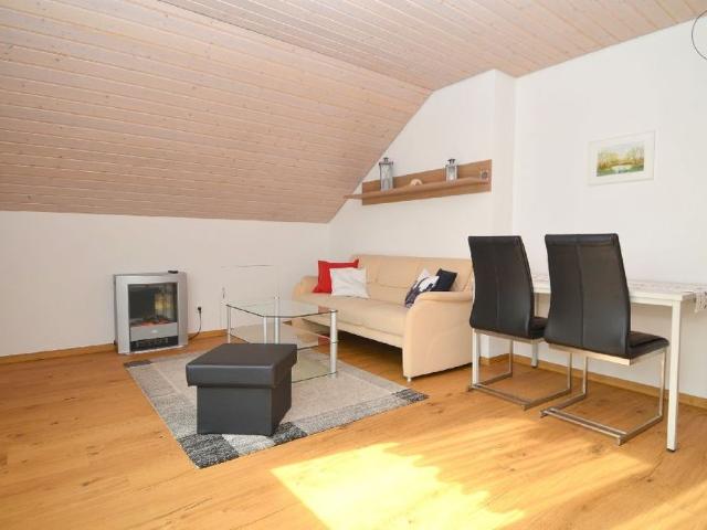 3 Zimmerwohnung möbliert in Ulm Unterweiler auch WG geeignet