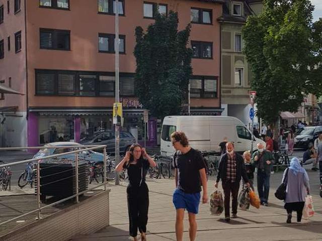 3 Zimmerwohnung mit mit kleinem Balkon zum Hof