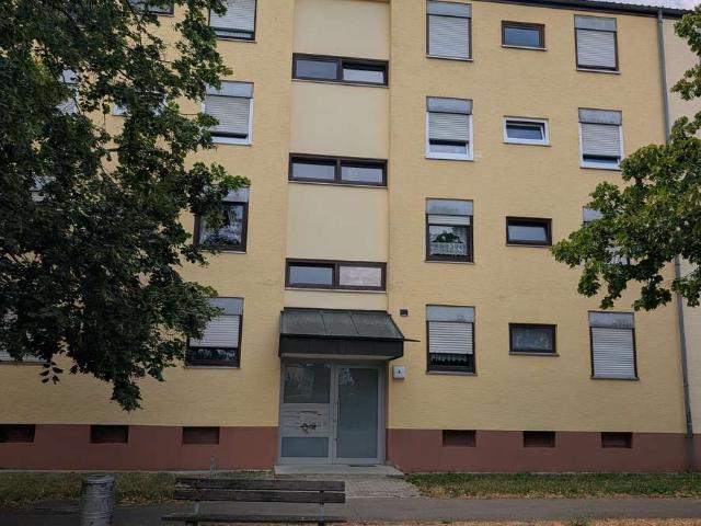 3 Zimmerwohnung mit Abstellraum, Kellerraum und KFZ Stellplatz