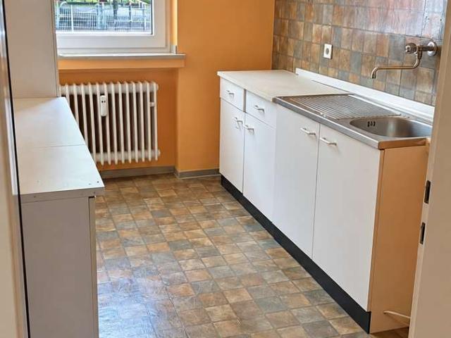 3 Zimmerwohnung mit Badewanne und Keller