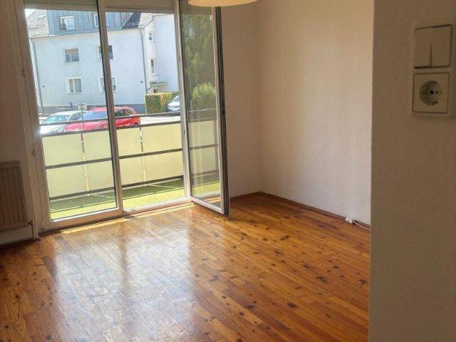 3 Zimmerwohnung mit Balkon