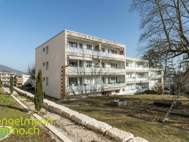 3 Zimmerwohnung mit Balkon / Appartement de 3 pièces avec balcon