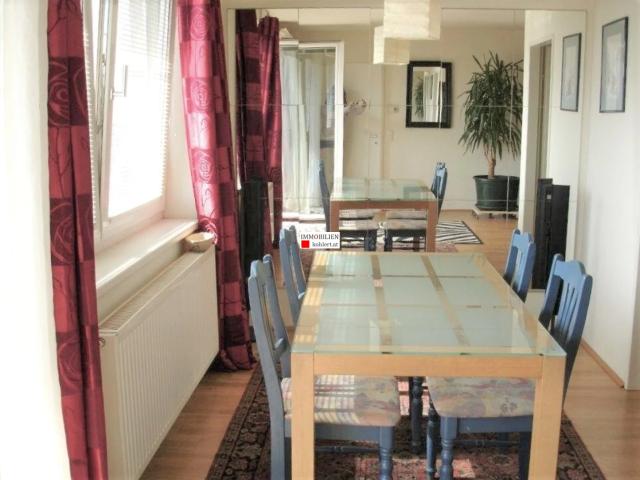3 ZIMMERWOHNUNG MIT BALKON NÄHE GUMPENDORFER STR. U 6