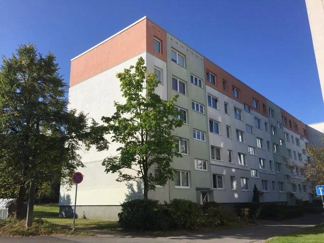 3 Zimmerwohnung mit Dusche im 1. OG