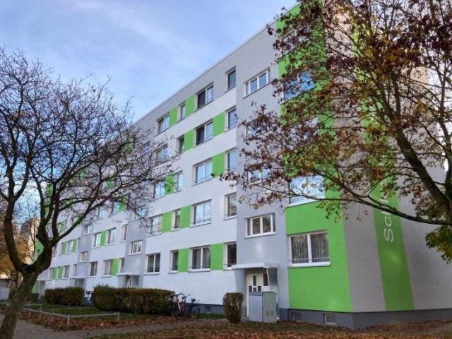 3 Zimmerwohnung mit großem Balkon wartet auf neue Mieter