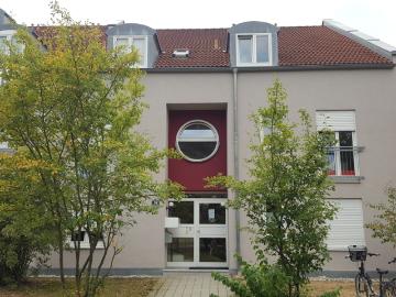 3 Zimmerwohnung mit kleinem Garten am Haslangpark!