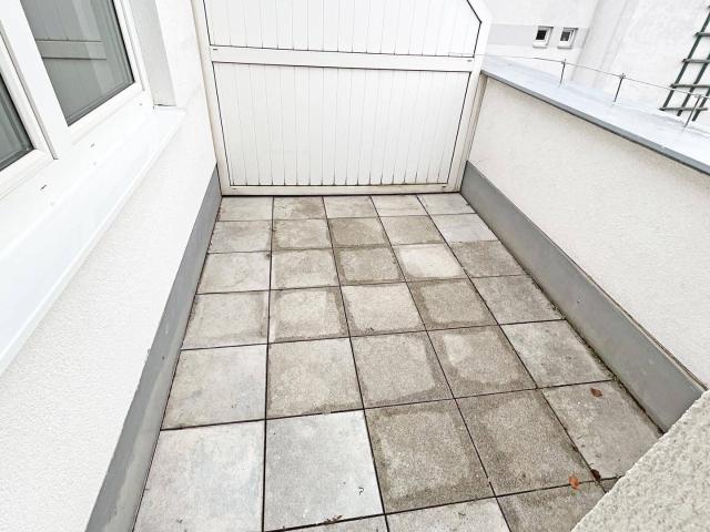 3 Zimmerwohnung mit Terrasse in Biberbach!