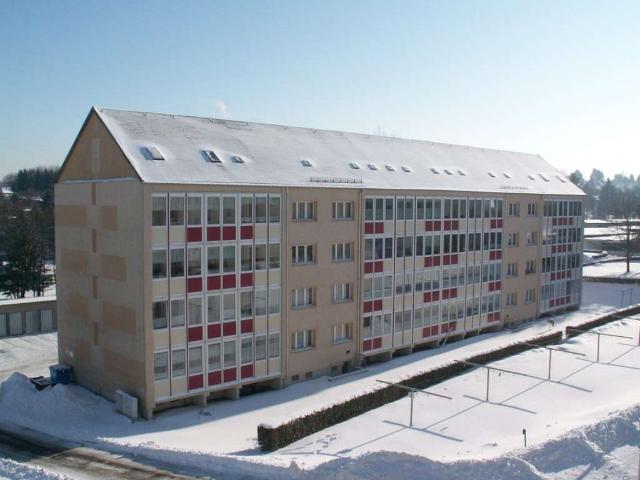 3 Zimmerwohnung mit verglasten Balkon