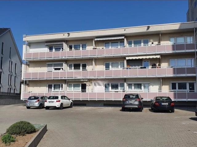 3 Zimmerwohnung Zentral Eschborn gut vermietet