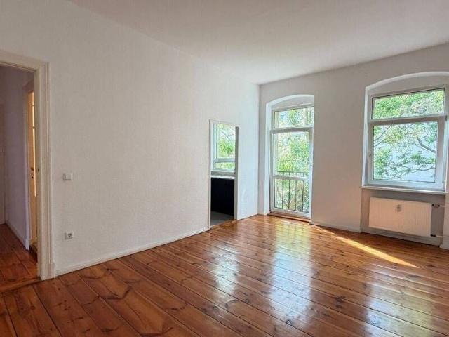 3 Zimmerwohnung zur Teilgewerblichen Nutzung, Befristung bis 30.09.2029 !