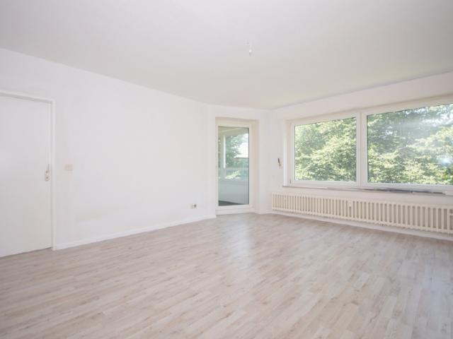 3 Zimer Wohnung mit Balkon