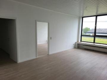 3 ZKB Wohnung zur Miete mit schöner Aussicht in ruhiger Wohngegend!