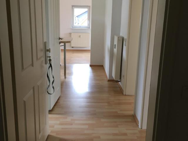 3 ZKB DG Wohnung ca. 62 qm mit Einbauküche in Simmern/Hunsrück ab 1.10.2026 zu vermieten