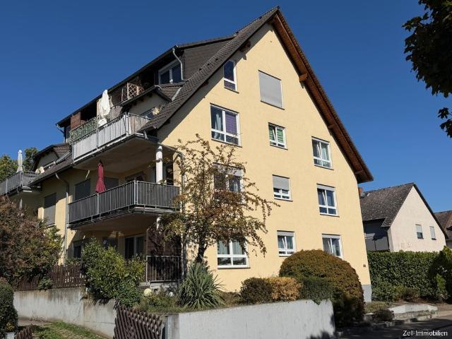 3 ZKB Erdgeschosswohnung mit Terrasse und TG Stellplatz