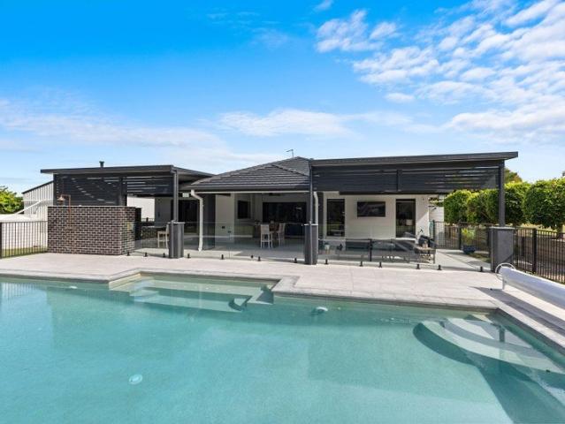 3,001sqm Corner Block with Dual Access, Pool & 8 Car Accommodation