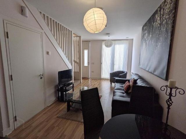3 02 The Arc, Queens Road, Titanic Quarter, Belfast, BT3 9FD