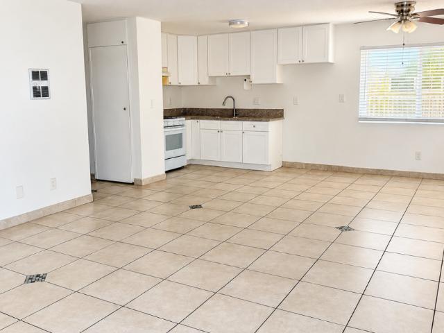 3.0 bedroom, Los Angeles California 91406 105907655