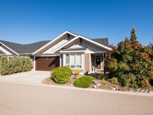 3 1960 Klo Road, Kelowna, BC, V1W 5L2 house for sale | Listing ID 10401 | Royal LePage