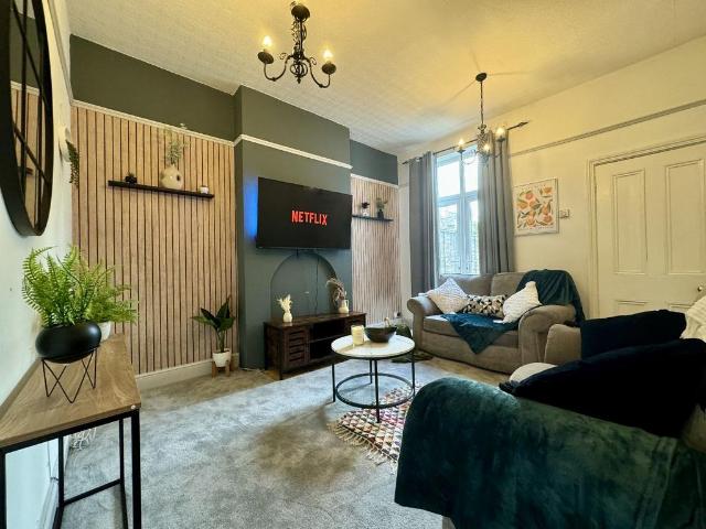 3 19 Harold Road, Birmingham, B16 9DN, United Kingdom | Room for rent #113250847 | Rentberry