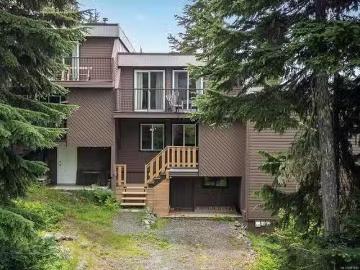 3 1084 Washington Way, Courtenay, BC, V9N 7S5 house for sale.