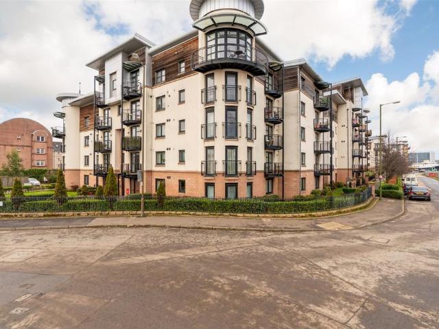 3 12 Constitution Place, North Leith, City of Edinburgh, EH6 7DJ, United Kingdom | 2 bed apartment for rent #137168515 | Rentberry