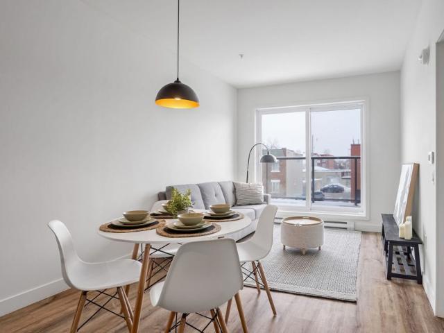 3 1/2 Style Condo Meublé, 1 Mois Offert