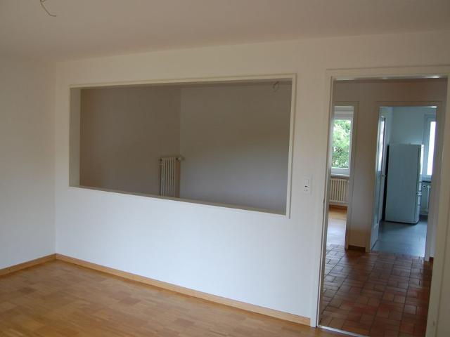 3 1/2 Zimmer Wohnung Hochparterre rechts