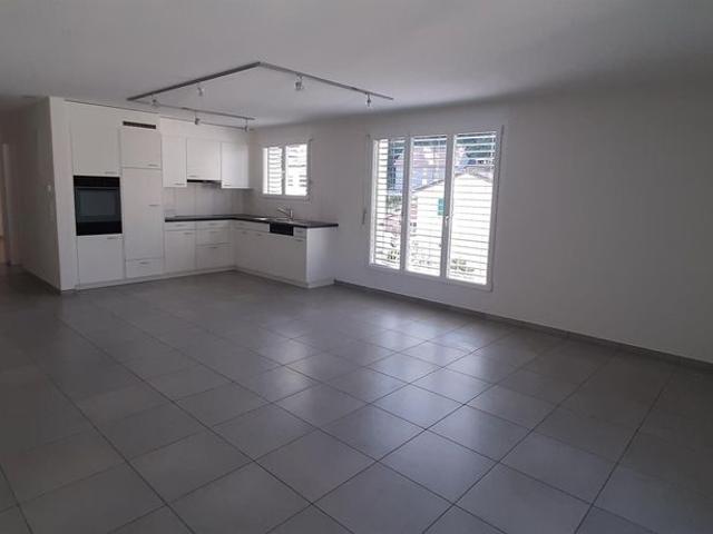 3 1/2 Zimmer Wohnung im Erdgeschoss