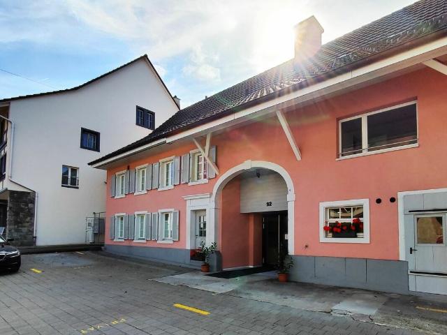 3 1/2 Zimmer Wohnung im 1. OG