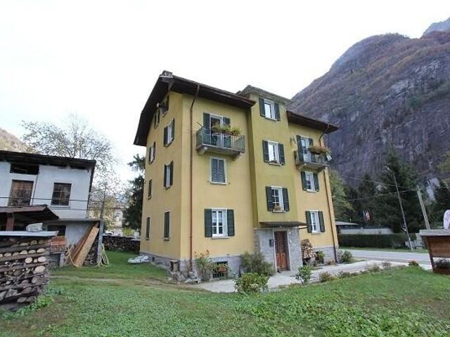 3 1/2 Zimmer EG Wohnung mit Aussicht in Italien / 3 1/2 Zimmer Wohnung im PT in Italien