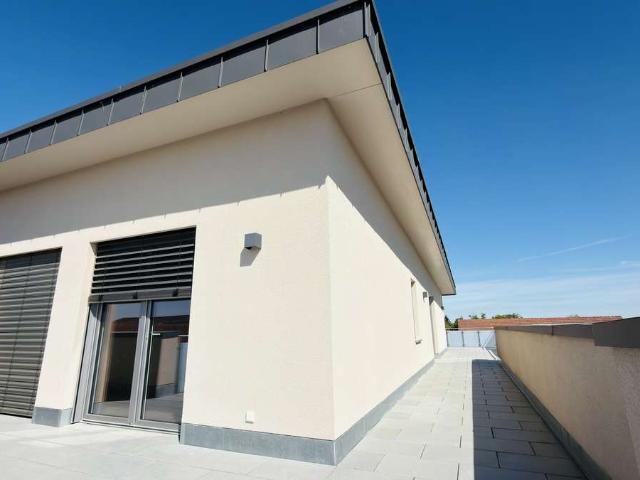 3 1/2 Zimmer Luxus Penthouse Wohnung Künzelsau Küche Garage Aufzug