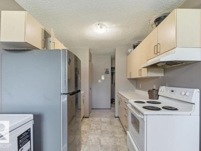 3 13452 Fort Rd Nw, Edmonton, AB, T5A 1C5 condo for sale | Listing ID E4502 | Royal LePage