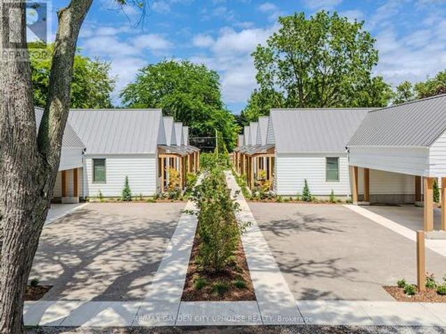 3 29 31 Emmett Street, Pelham Fonthill, ON, L0S 1E0 house for lease | Listing ID X13553 | Royal LePage